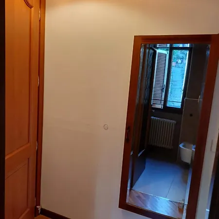 La Piccola Via Delle Rose *